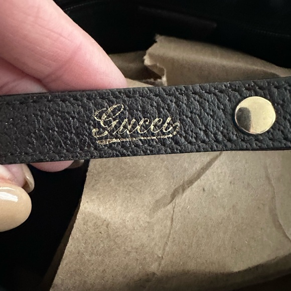 Gucci Black Monogram Shoulder Bag - Picture 2 of 10